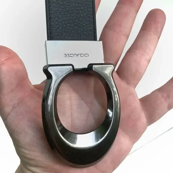 Coach Reversible Black & Brown Leather Belt w/ Large Gunmetal Sculpted C Buckle - Picture 7 of 12